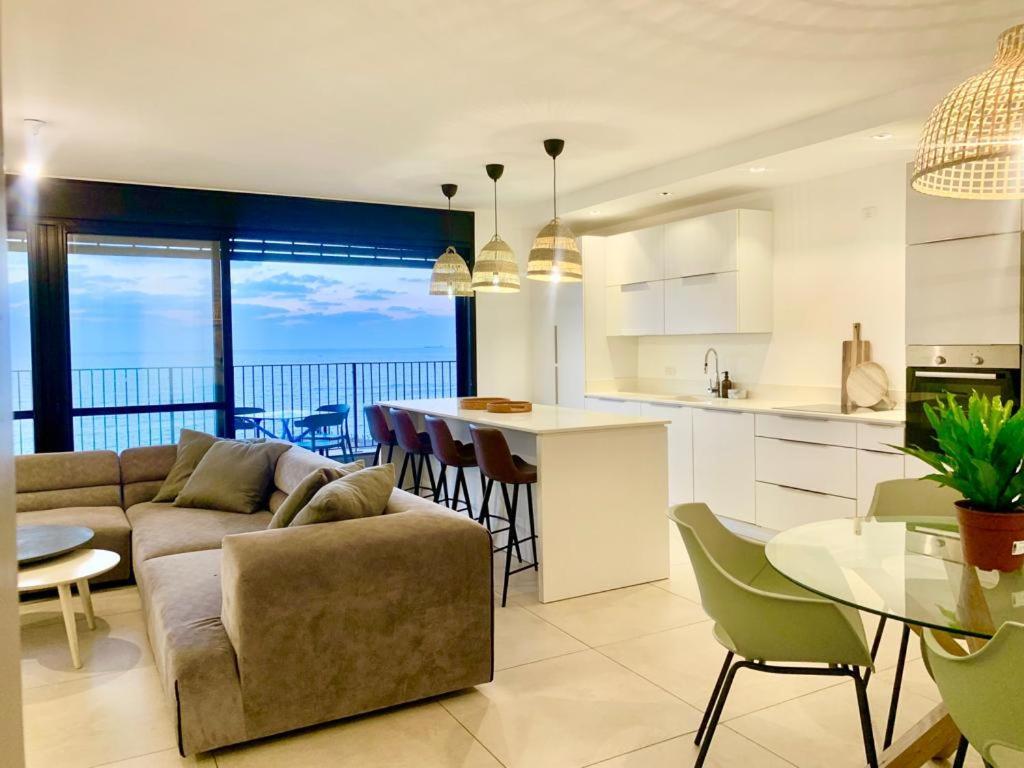 Beach Place Apartments Haifa Eksteriør bilde